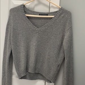 Brandy Melville sweater